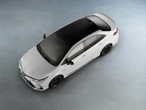 Toyota Corolla Hybrid Sedan GR Sport 2020 года  (EU)
